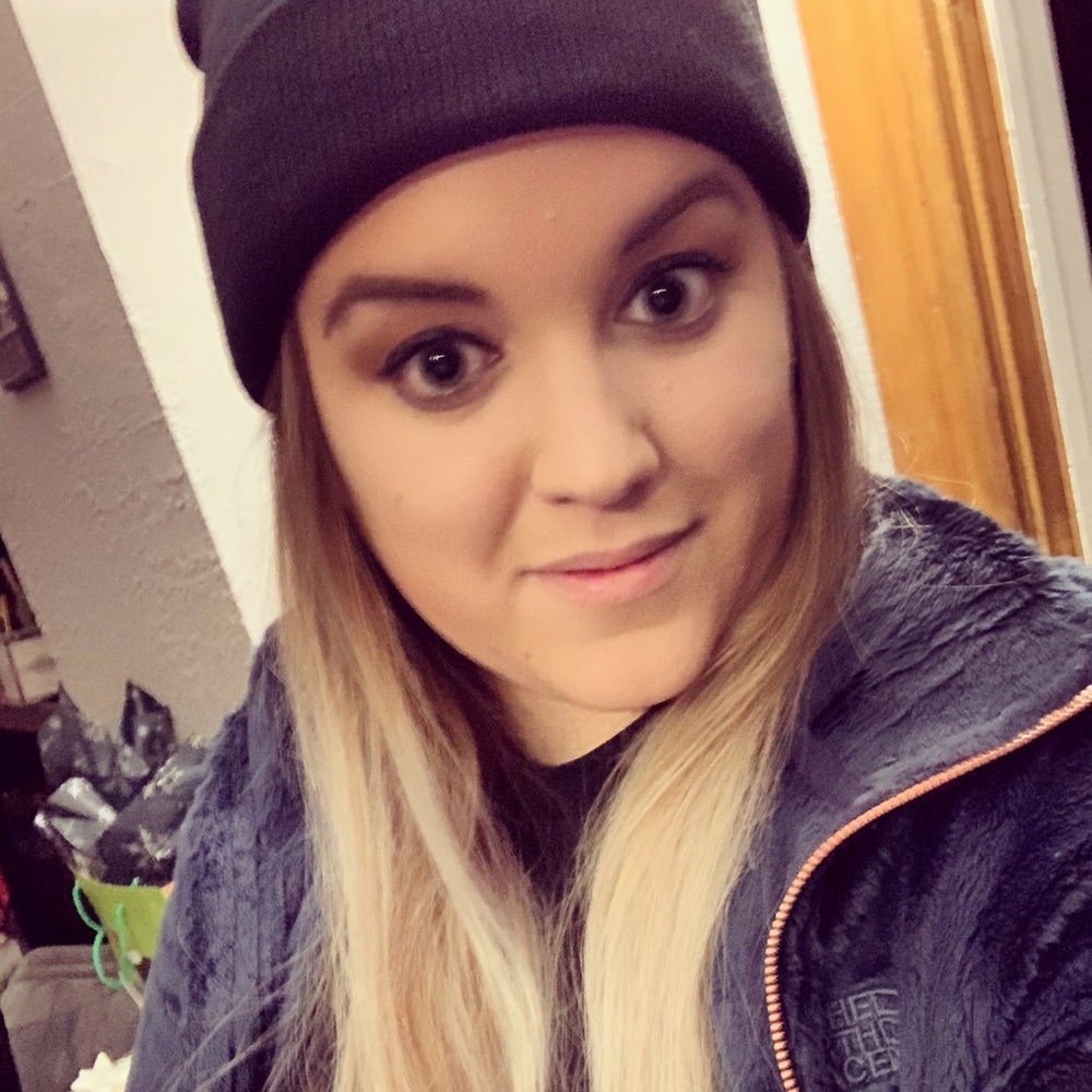 Meet your Posher, Katie
